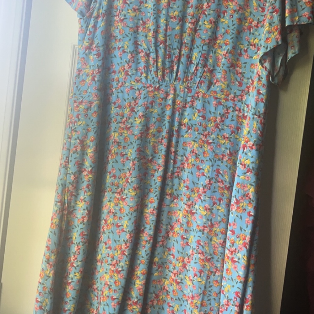 LOFT DRESS SIZE 12